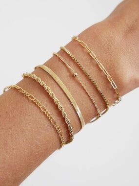 Stainless Gold Multi-Chain Bracelet Set